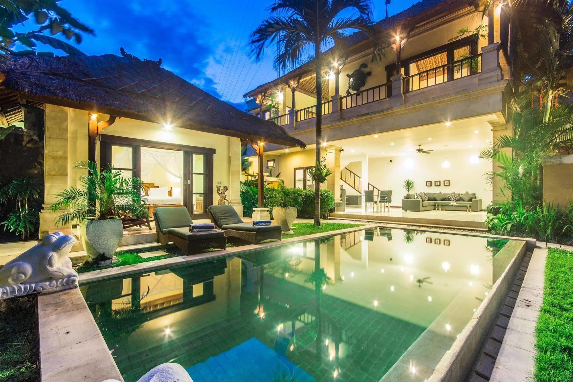 Villa Krisna Seminyak Exterior foto