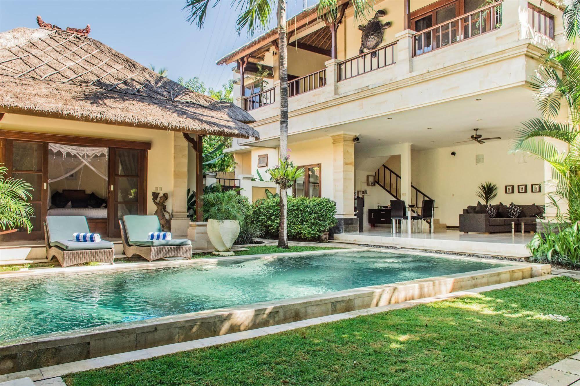 Villa Krisna Seminyak Exterior foto